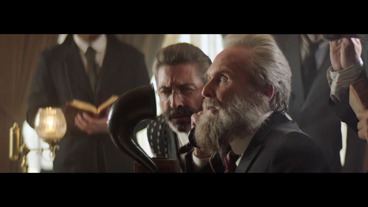  Alexander Graham Bell calling