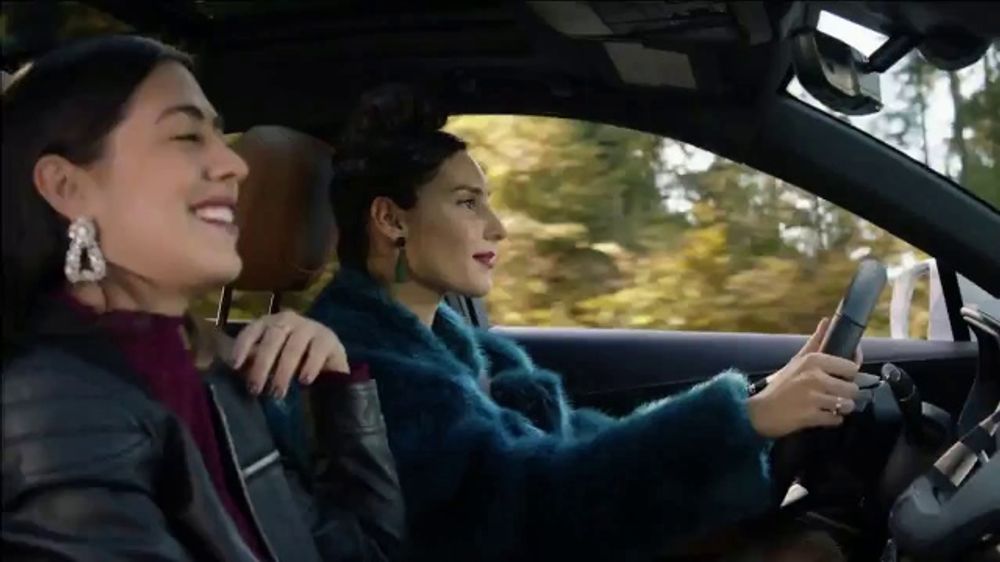 Cadillac Special offers on XT4 and XT5 models Ad Commercial on TV