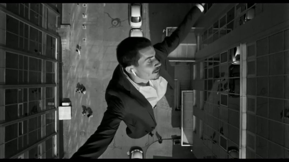 Who sings in the Apple AirPods Pro ad?