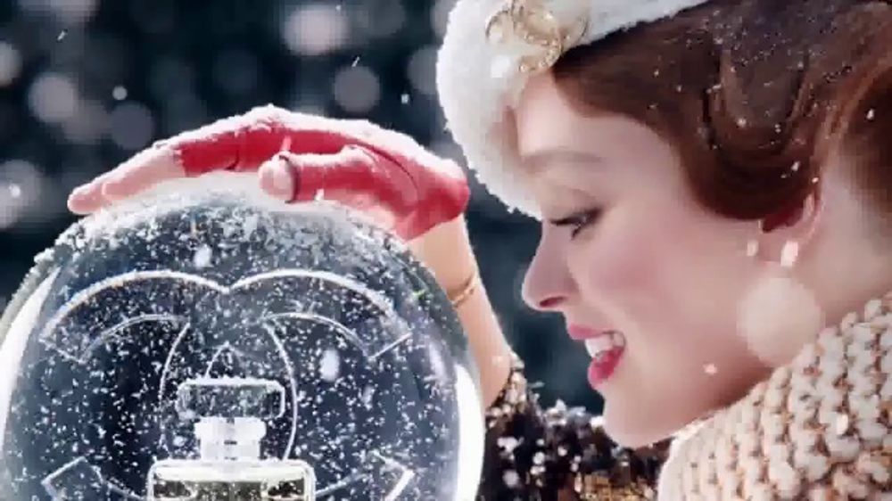 Meaning behind the Chanel No.5 commercial explained