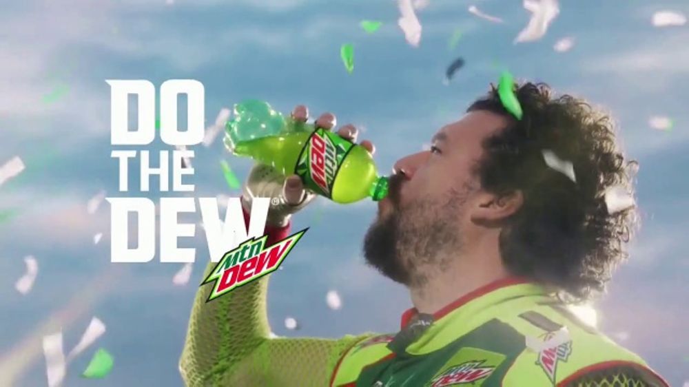 ¿Qué canción suena en el anuncio de Mountain Dew "MTN DEW Energy" de 2026?