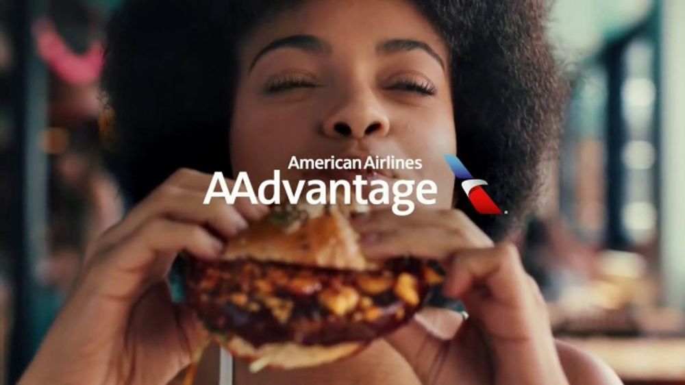 ¿Qué canción suena en el anuncio de American Airlines Journeys?