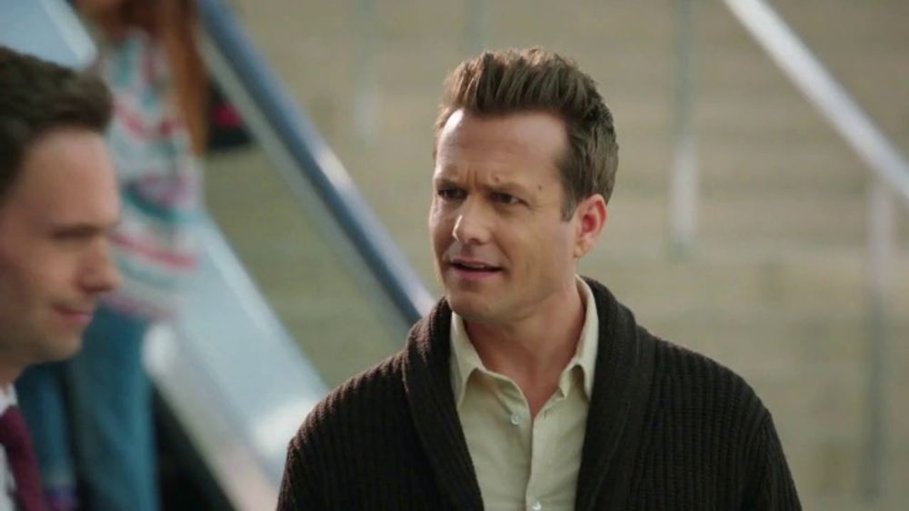 Who appears in the T-Mobile Magenta Status Super Bowl ad?